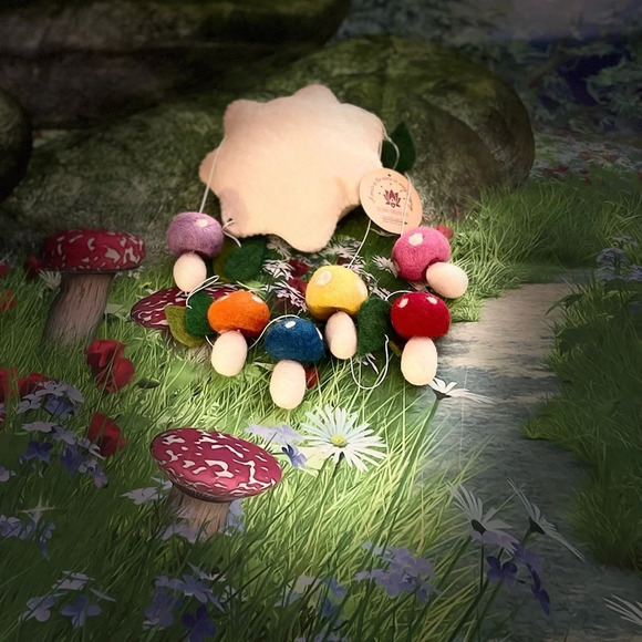 Fair Trade Nepalese Handmade Felt Mushroom Mobile, NWT - Picture 10 of 14